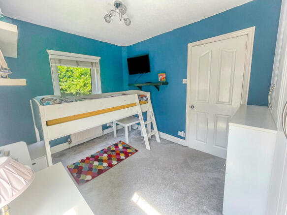 2 bed Semi-Detached for sale Image 10