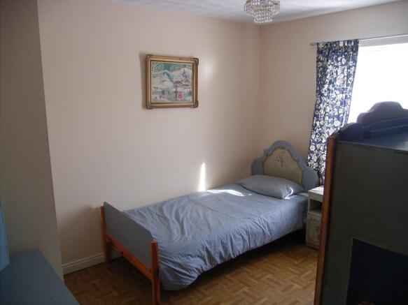 2nd Bedroom