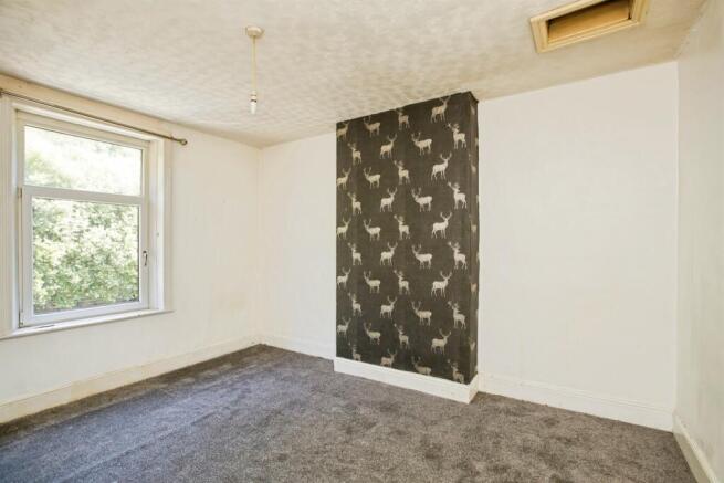 2 bed Terraced for sale Image 6
