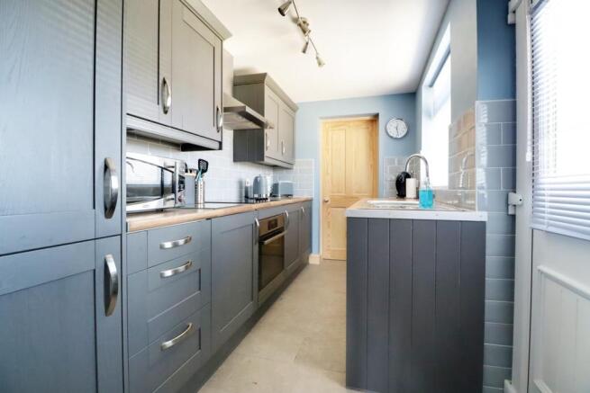 KITCHEN.jpg