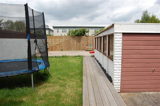 Rear garden1