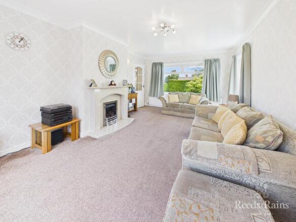 3 bed Bungalow for sale Image 8