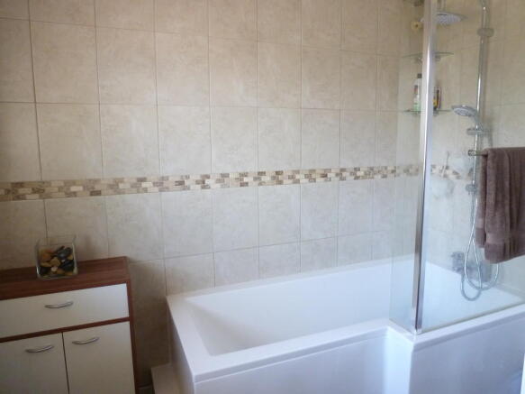 Bath with Power S...