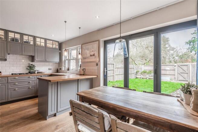 Kitchen-Dining Area