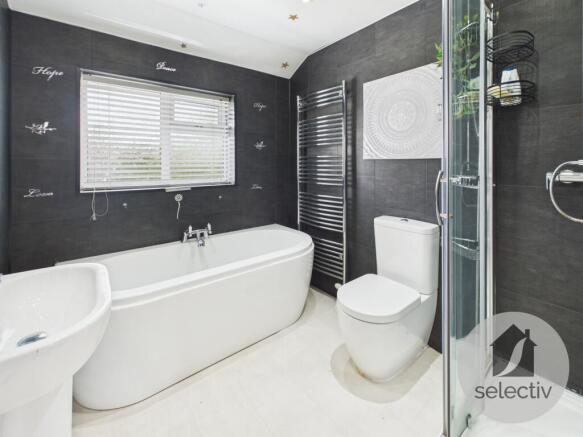 3 bed Semi-Detached for sale Image 12