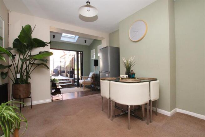 Dining Room.JPG