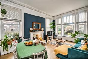 Flat 2, 31 Meadhurst, Meads Road, Eastbourne BN20 7ET