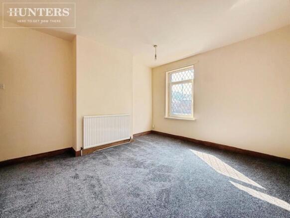 3 bed Terraced to rent Image 7
