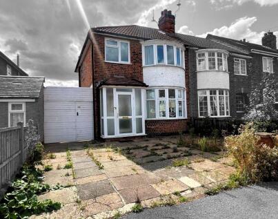 98 Turnbull Drive, Off Narborough Road South, Leicester, LE3 2JW