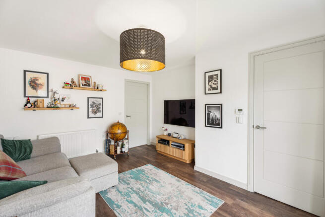 Redsman Drive, Magdalene, Edinburgh photo 4