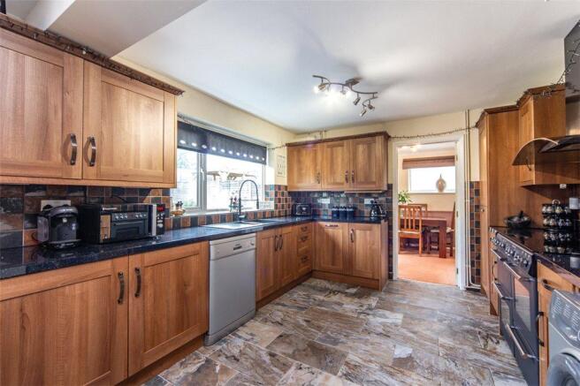 Kitchen Alt