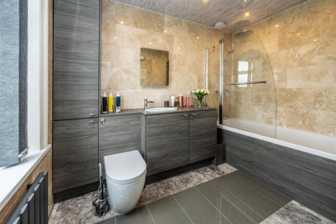 2 bed Terraced for sale Image 4