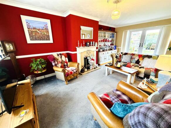 3 bed Terraced for sale Image 9