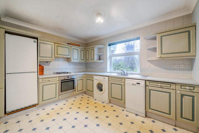 1396401-10-695f9e...