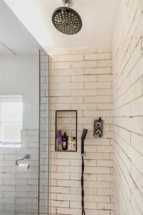 8556112-interior11.jpg