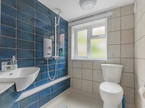 Ground Fl Wet Room