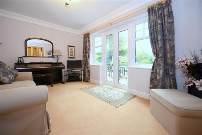 Family Room / Sitting Room