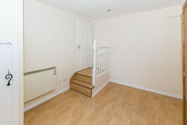 1 bed Flat to rent Image 6