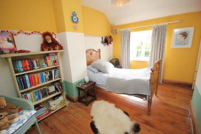 Photo 10