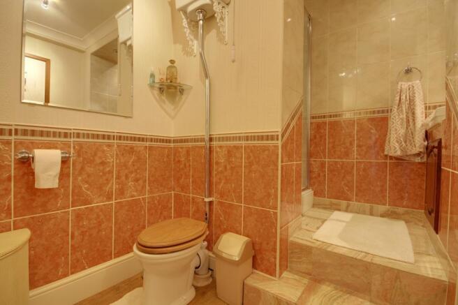 Bathroom (Shower Room)