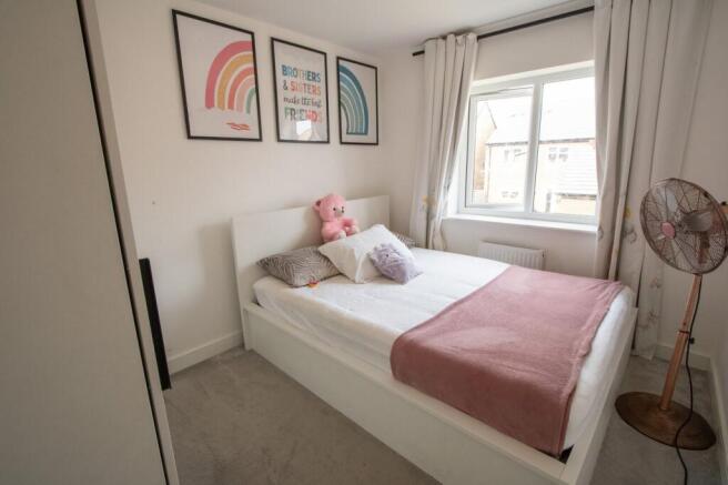 3 bed Semi-Detached for sale Image 10
