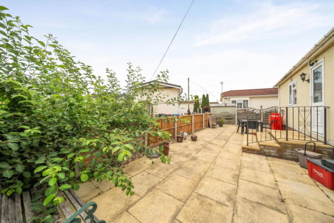 Tilbey Drive, Marsh Lane, Frodsham, Cheshire, WA6 7BX photo 4
