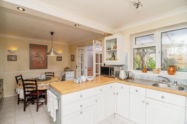 Kitchen / Diner