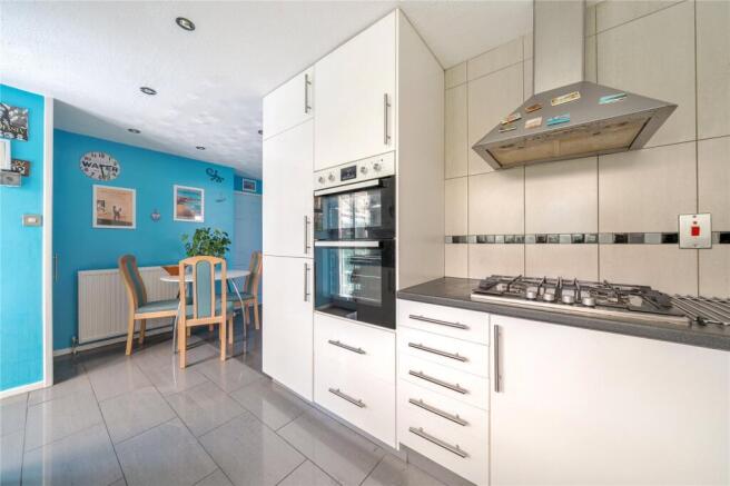 3 bed Detached for sale Image 5