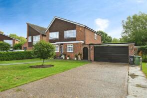 17, Greenbank, Waltham Cross EN8 0QQ