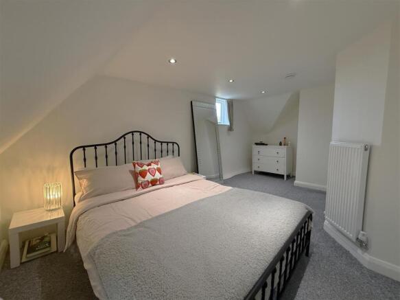 Bedroom 1B.JPG