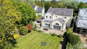 23, Piercing Hill, Theydon Bois, Epping CM16 7JW
