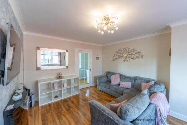 Sherdale Avenue, Chapelhall, Airdrie photo 4