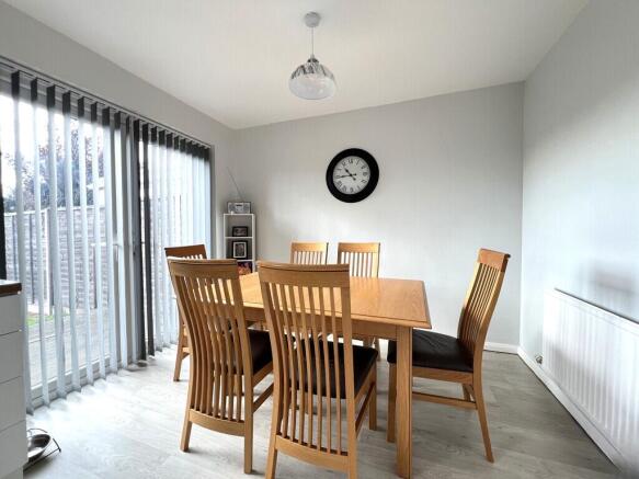 Fairview Drive, Chatteris, Cambs., PE16 6QH photo 4