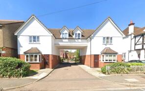 Flat 12, Bowling Court, Mildred Avenue, Watford WD18 7EH