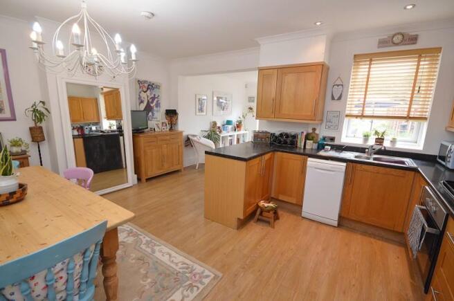 Kitchen/Dining Room