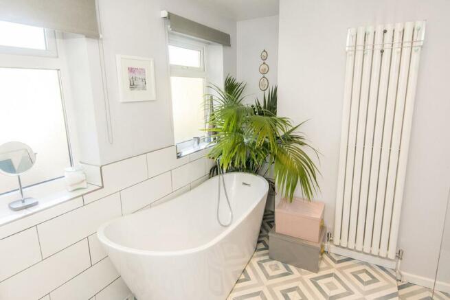 En-suite Bathroom