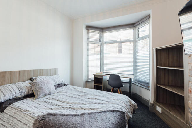 3 bed House to rent Image 4