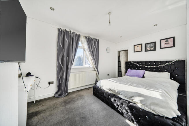 1422301-11-69a95f...