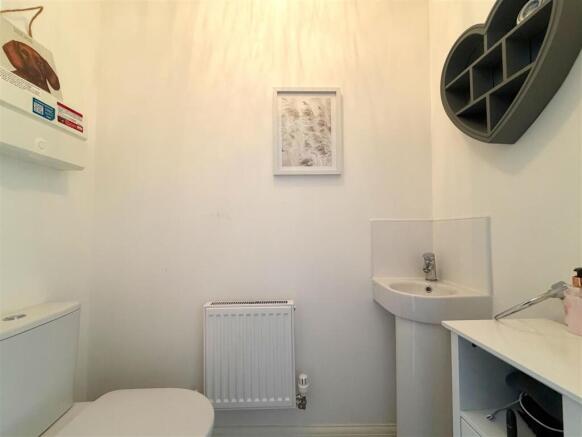 Cloakroom wc