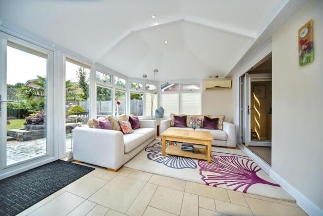 4 bed Detached for sale Image 8