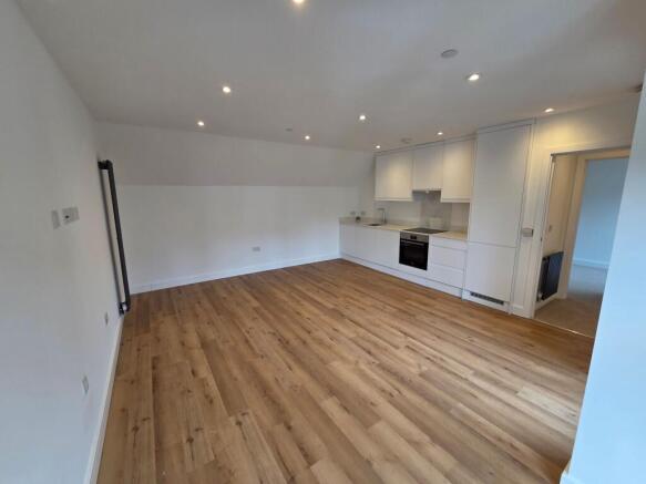 1st Floor Flat Open Plan Lounge Kitchen