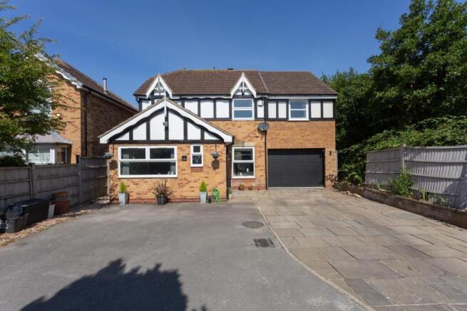 4 bed Detached for sale in york