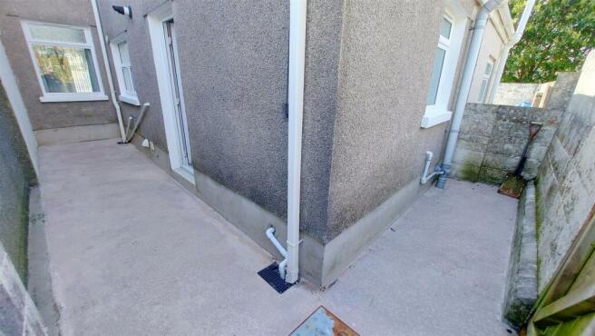 Rear Courtyard
