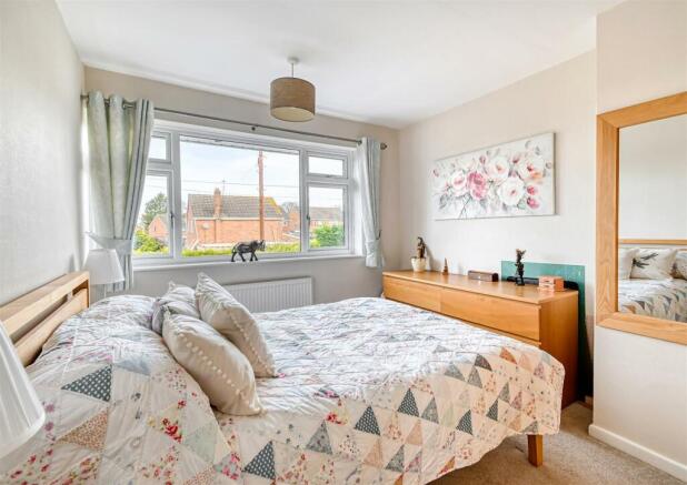 15 Crannmore Drive-11.jpg