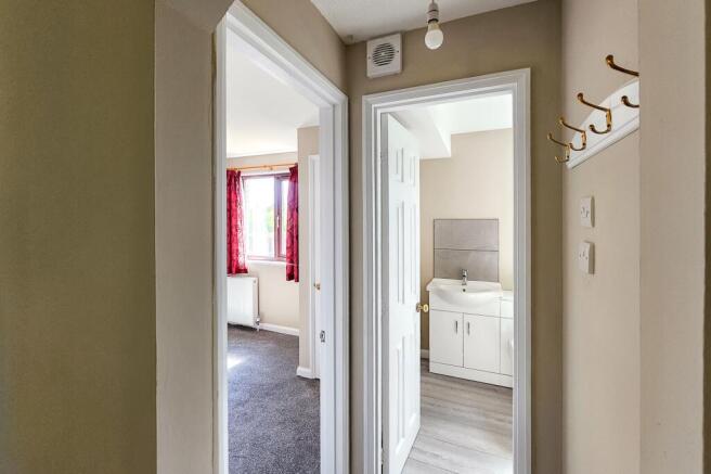 1 bed Flat to rent Image 8