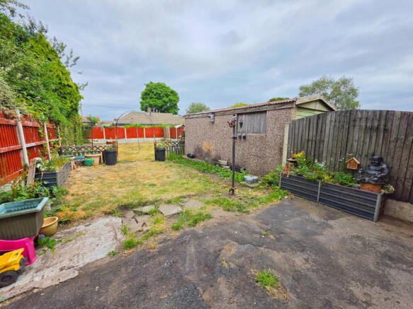 3 bed Town House for sale Image 10