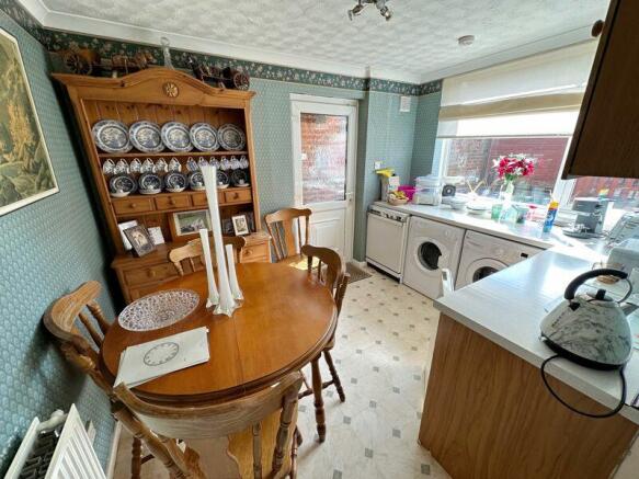 Breakfast Room / Utility