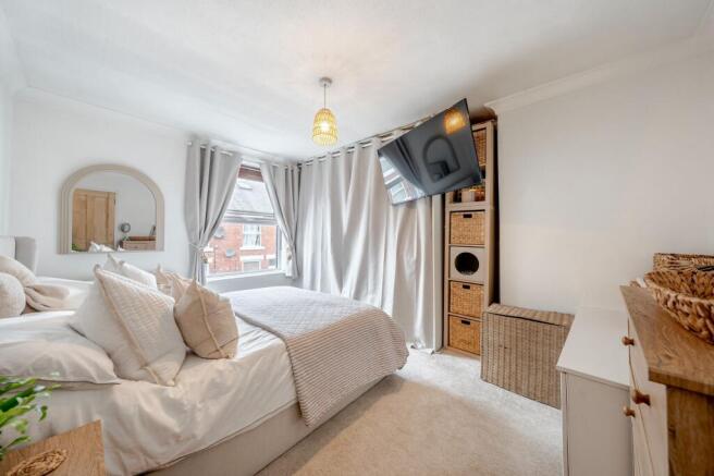 2 bed Terraced for sale Image 11