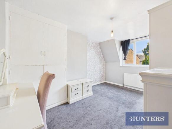 4 bed Semi-Detached for sale Image 9