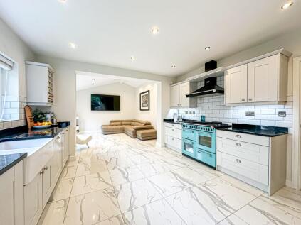 Upton Road, Prenton, CH43